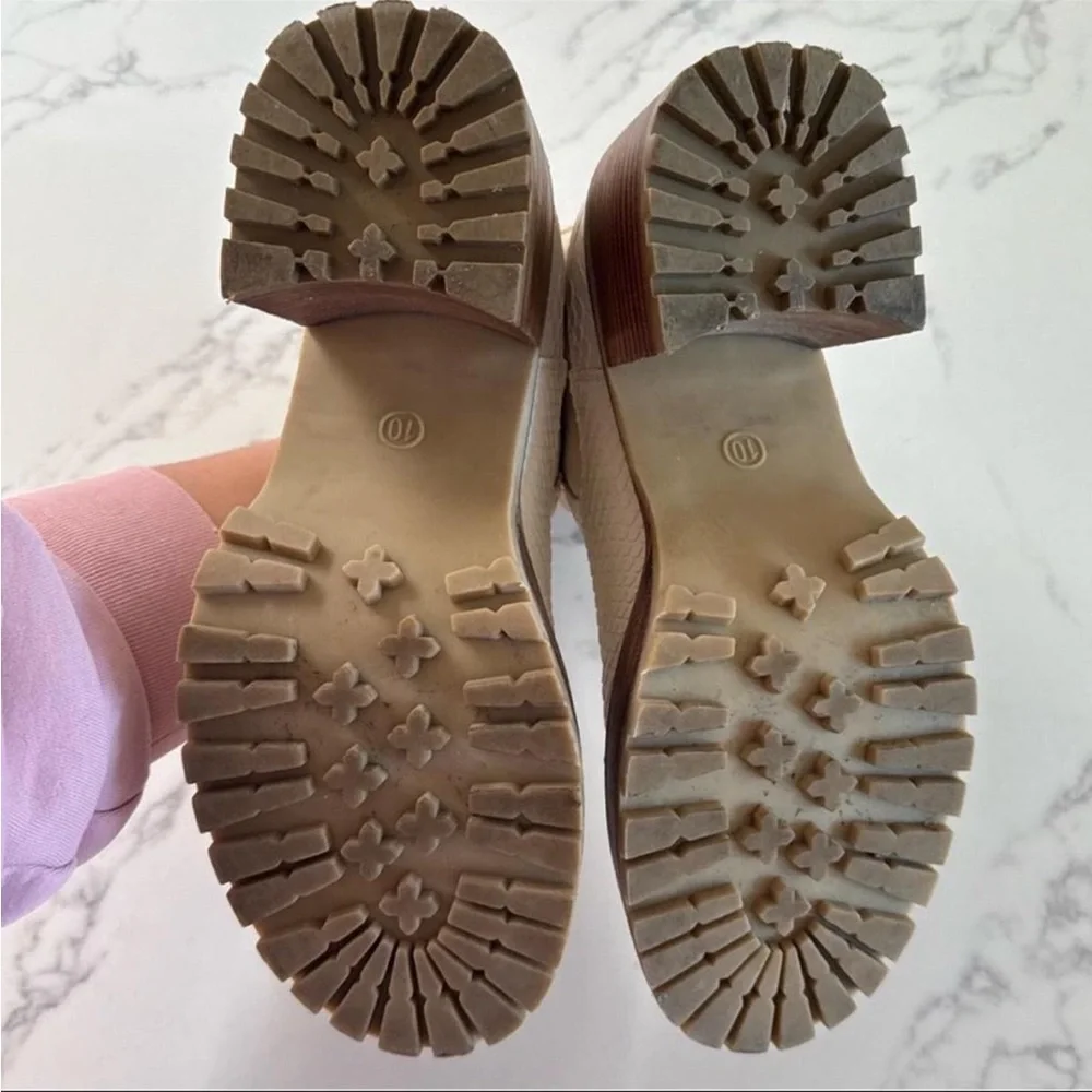 MIA great worn