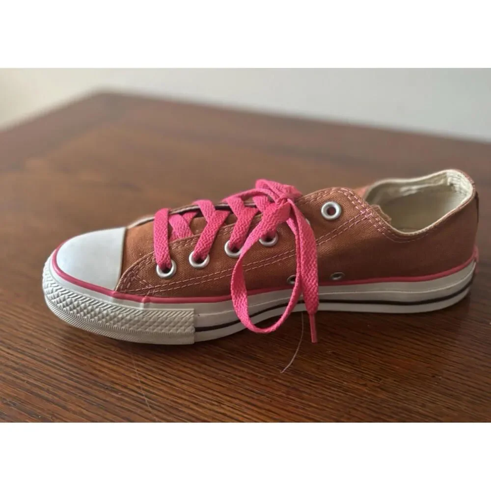 Converse brand model