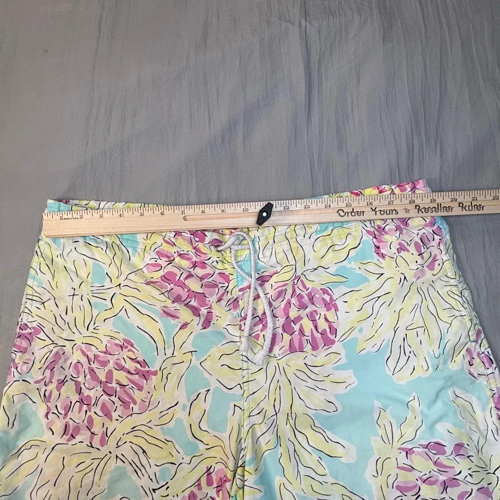 Lilly Pulitzer men medium