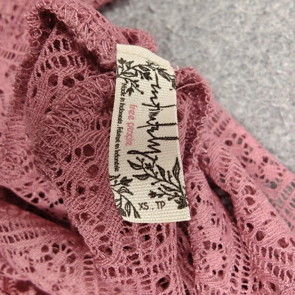 Free People sleeves 90% slim