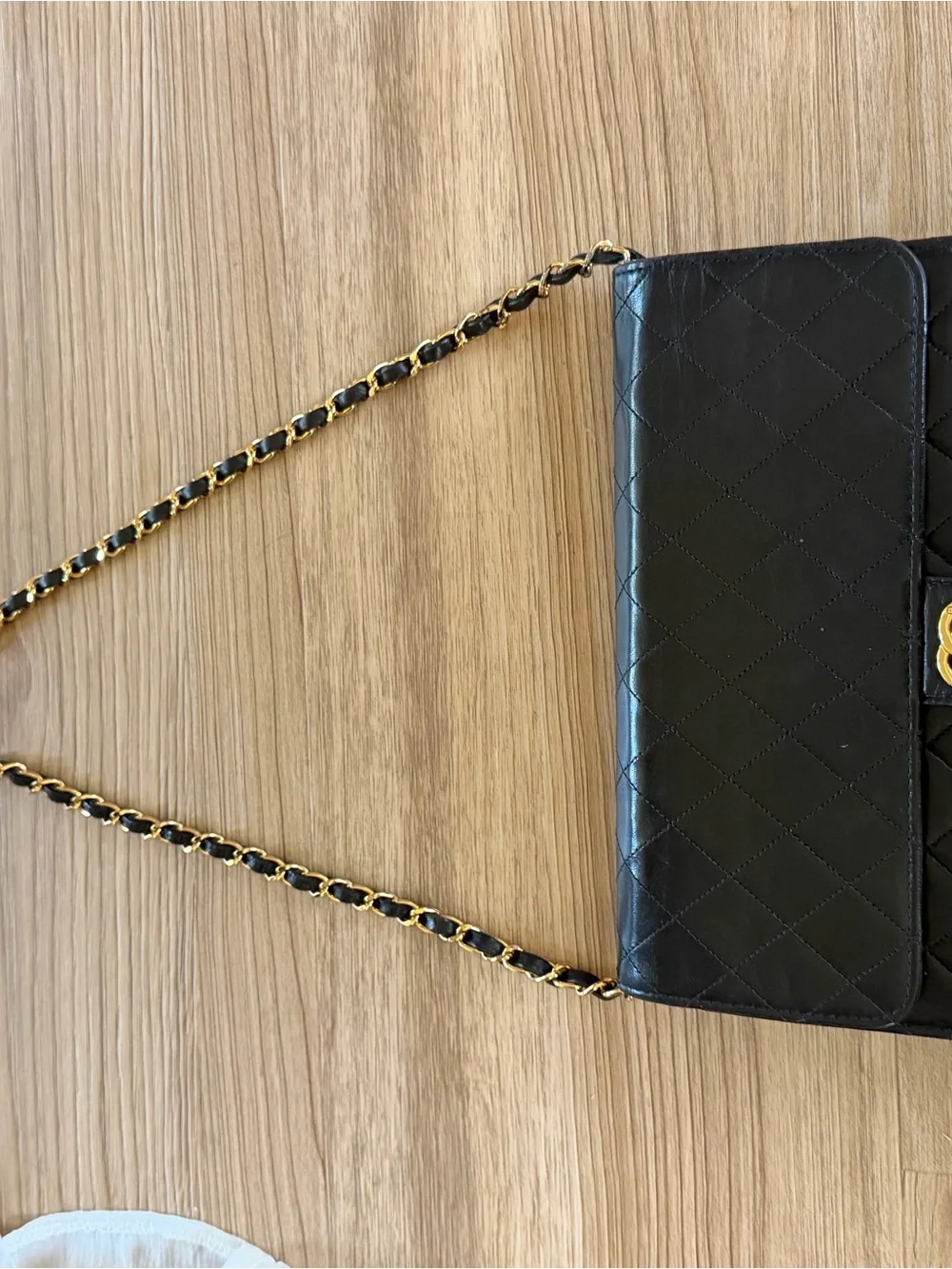 CHANEL vintage quilted