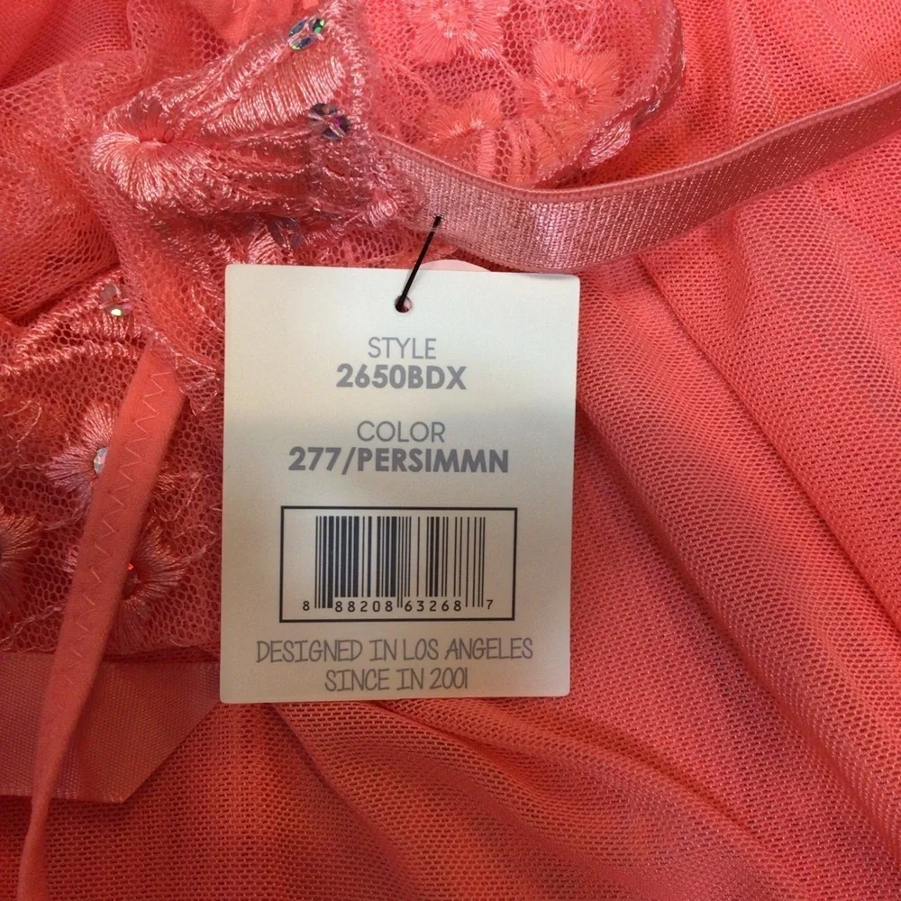 Spree Intimates triangle flat