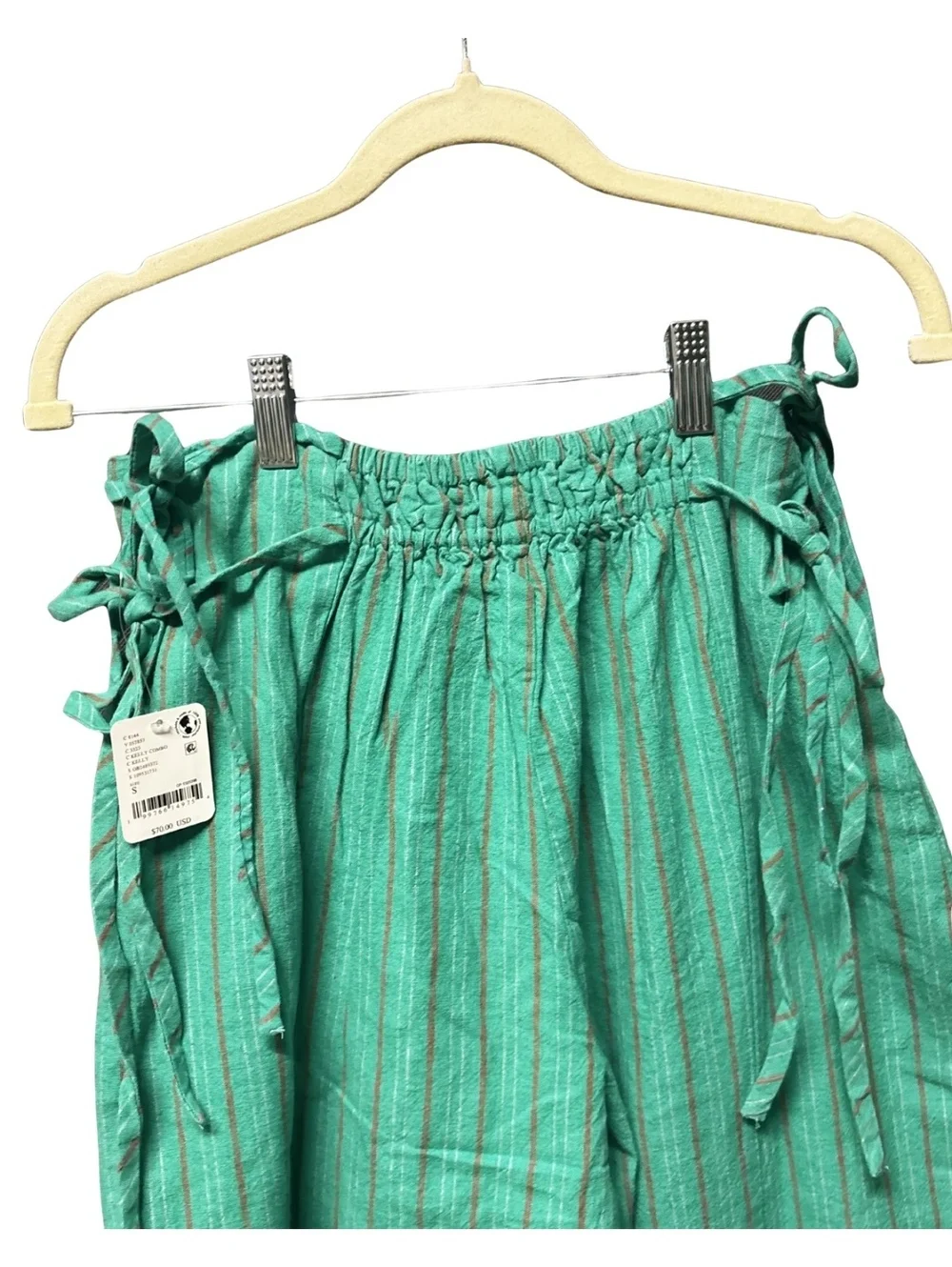 Free People pants have out