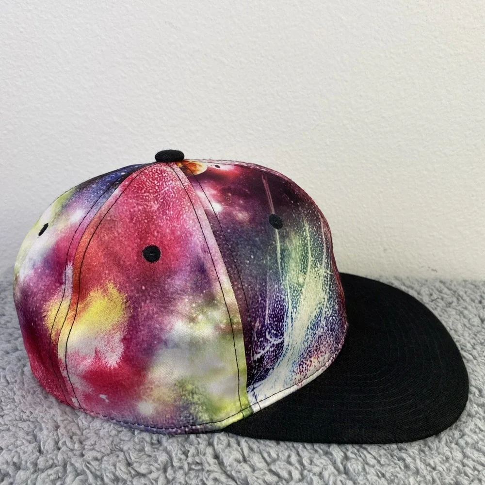 The Unbranded Brand snapback hip