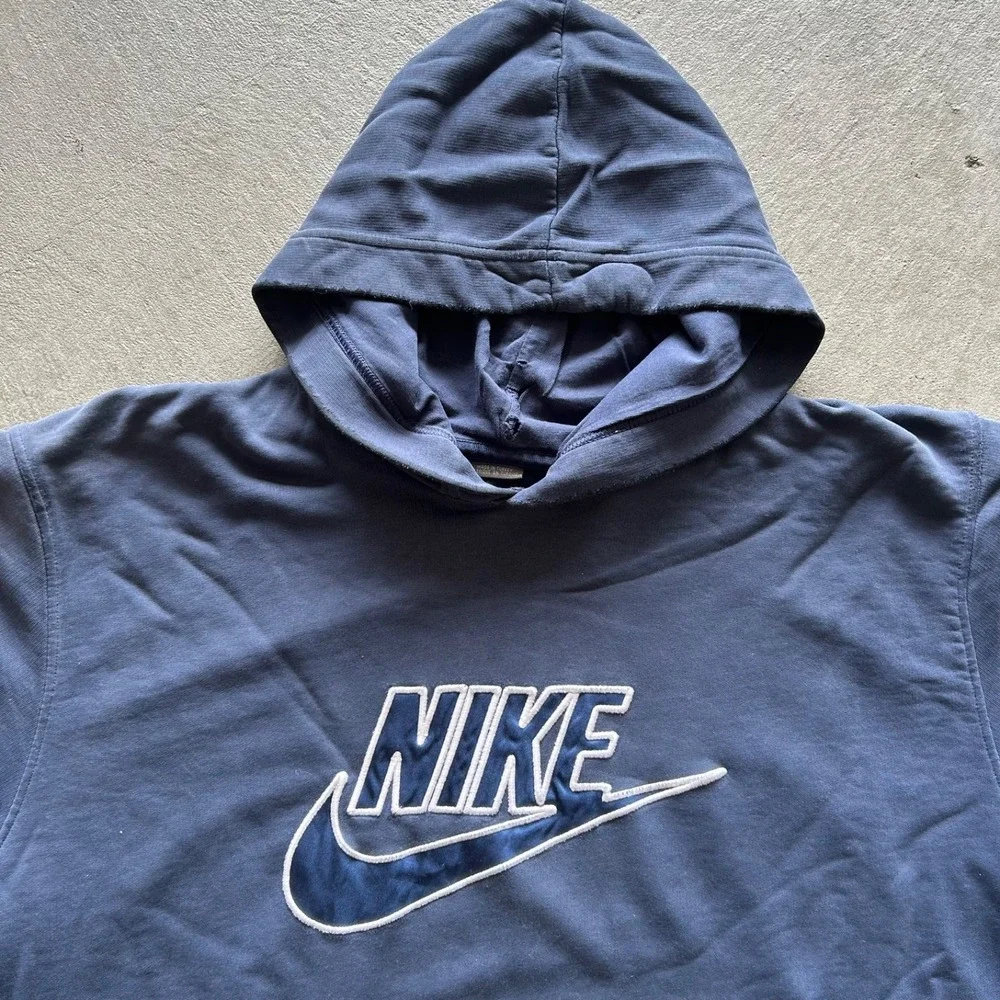 Nike 27 28