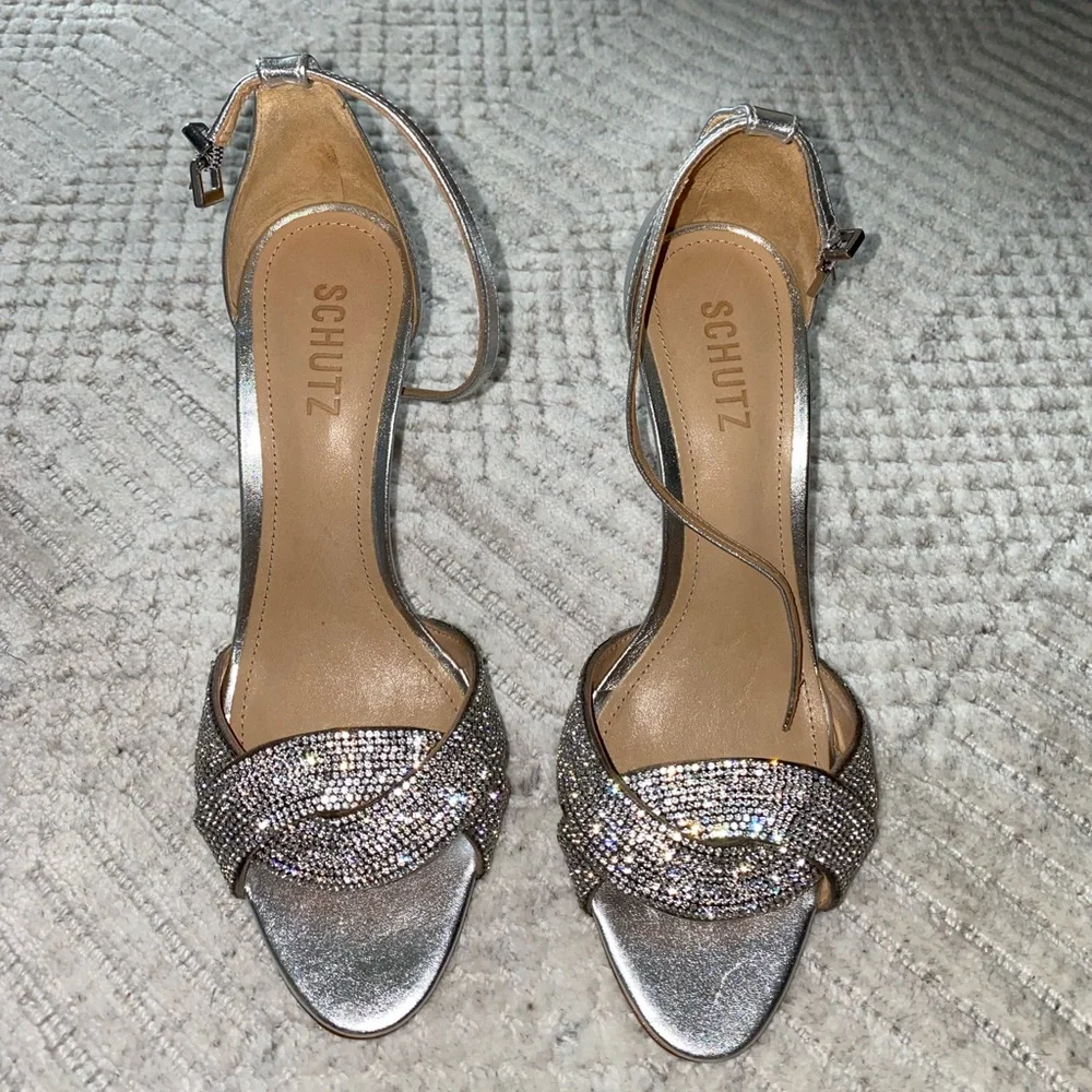 SCHUTZ JOLITA SILVER LEATHER SANDAL
