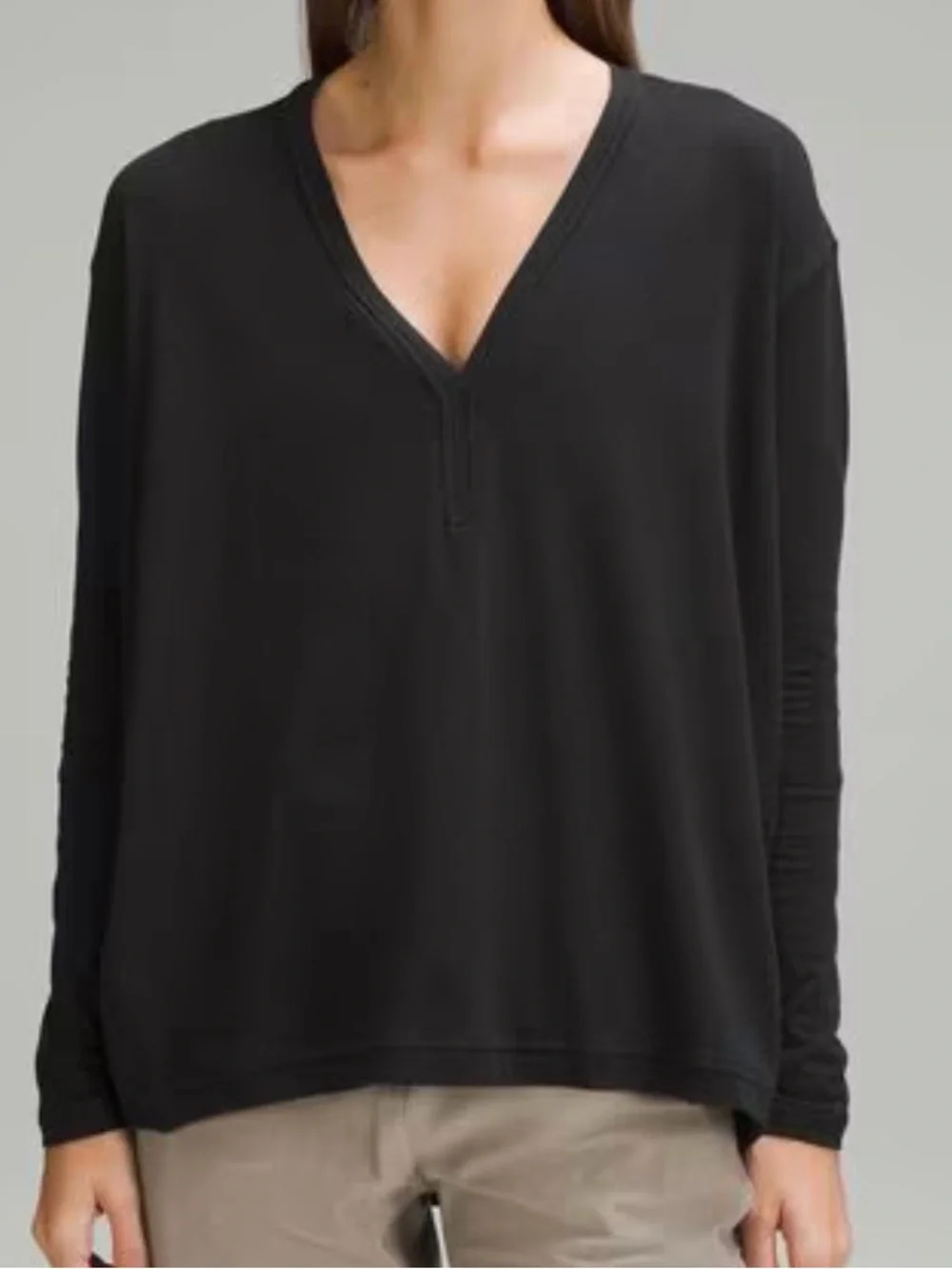 Lululemon Back in Action Long Sleeve Vneck w/Trim Black Sz 6 Cotton LW3HTWS