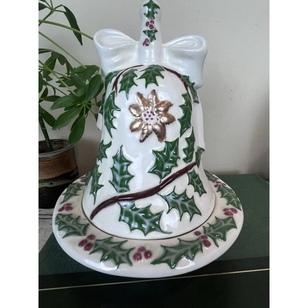 Unbranded vintage hand