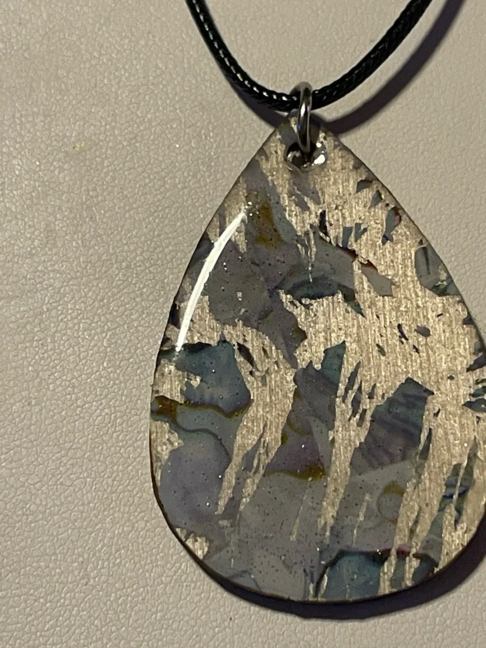 N/A elegant teardrop
