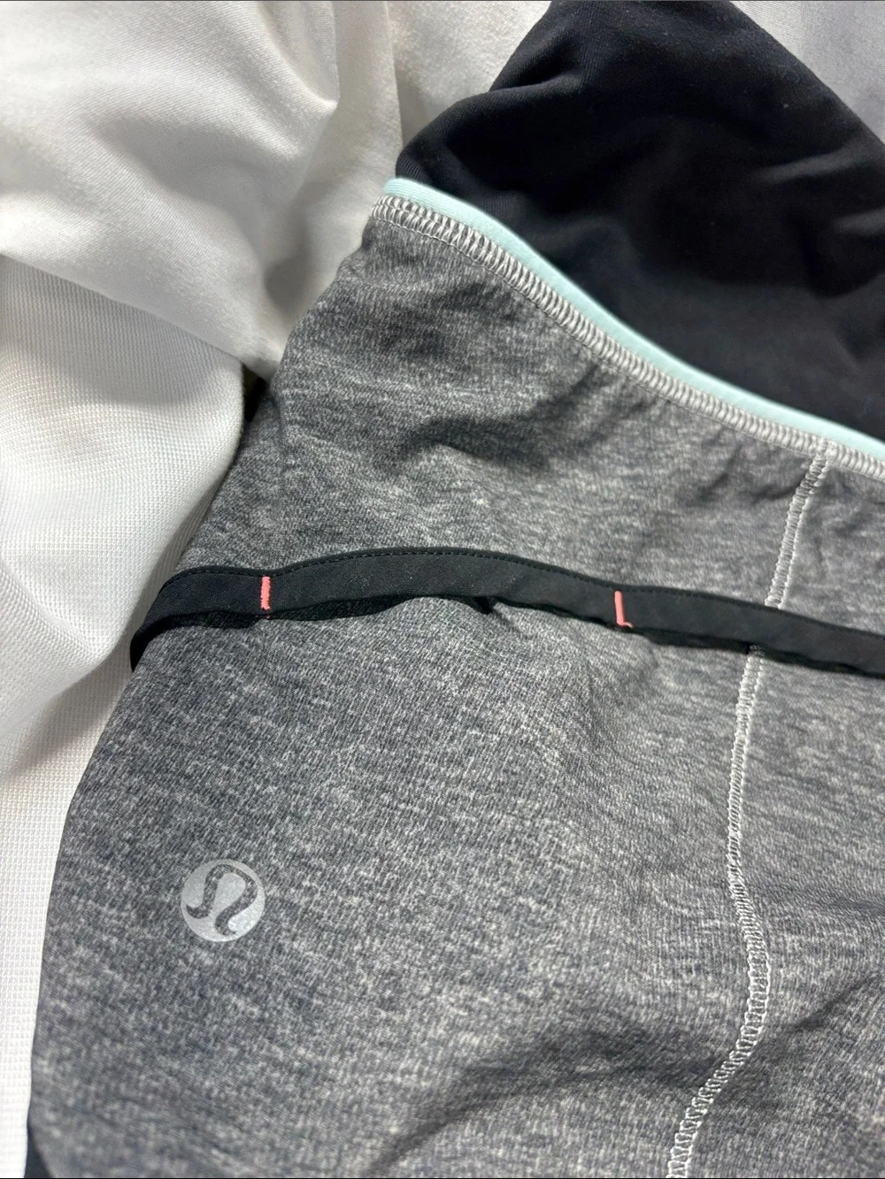 lululemon athletica lululemon shorts accent