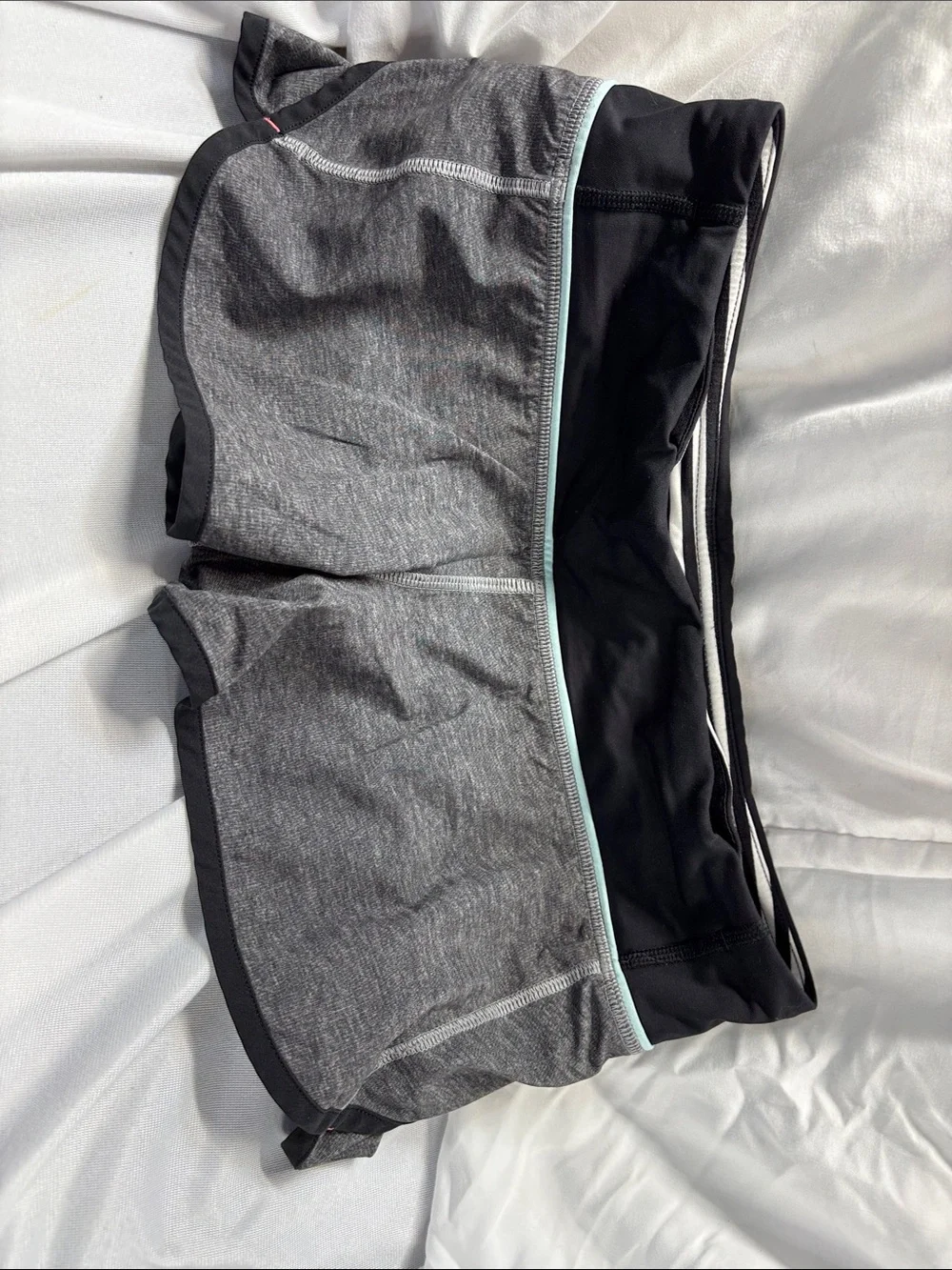 lululemon athletica comfy pockets