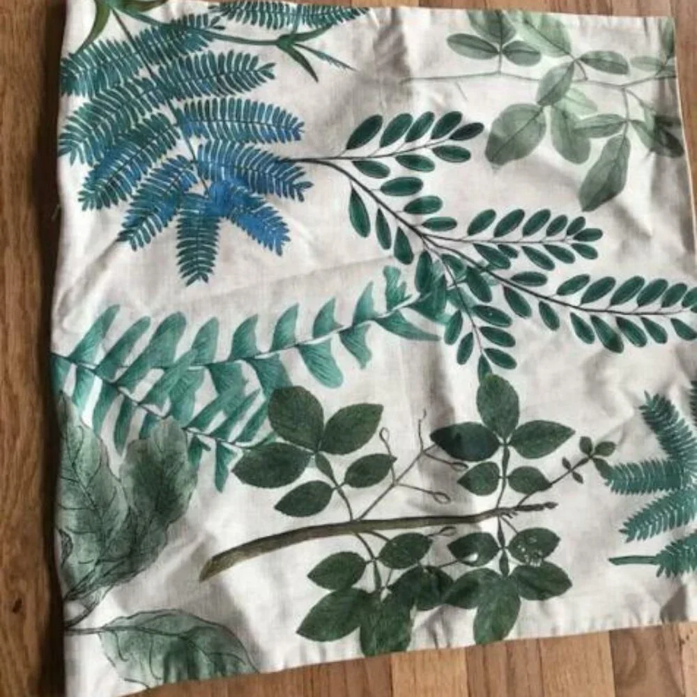 Set/ 2 POTTERY BARN  20' pillow fern/ leaf/ botanical covers