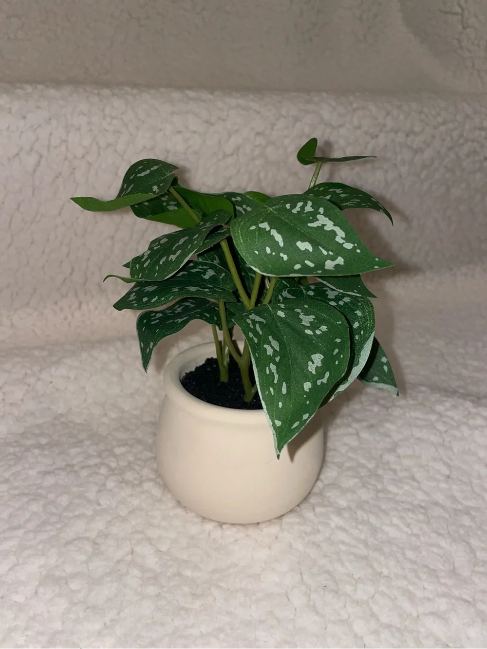 Target lifelike faux