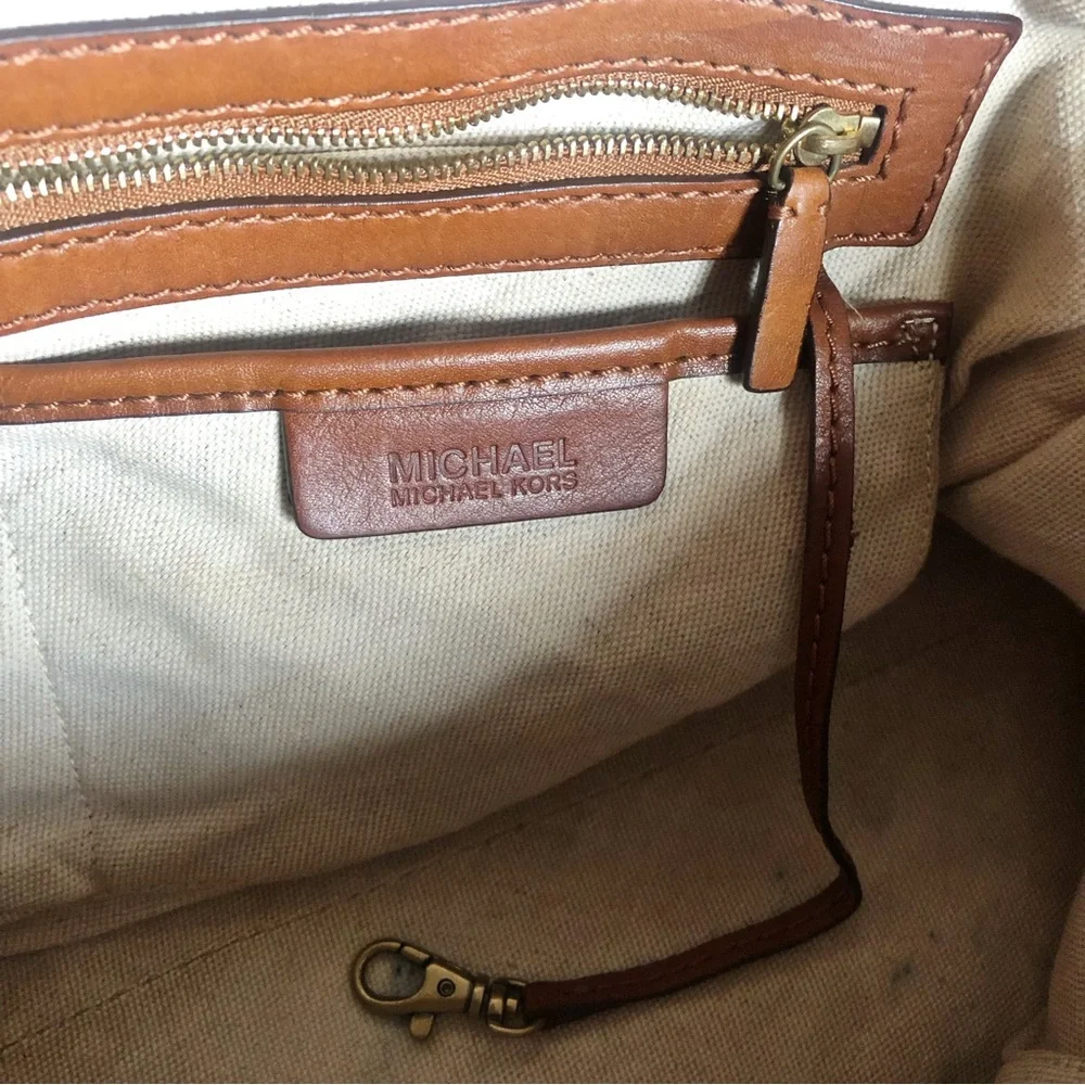 Michael Kors tan mk