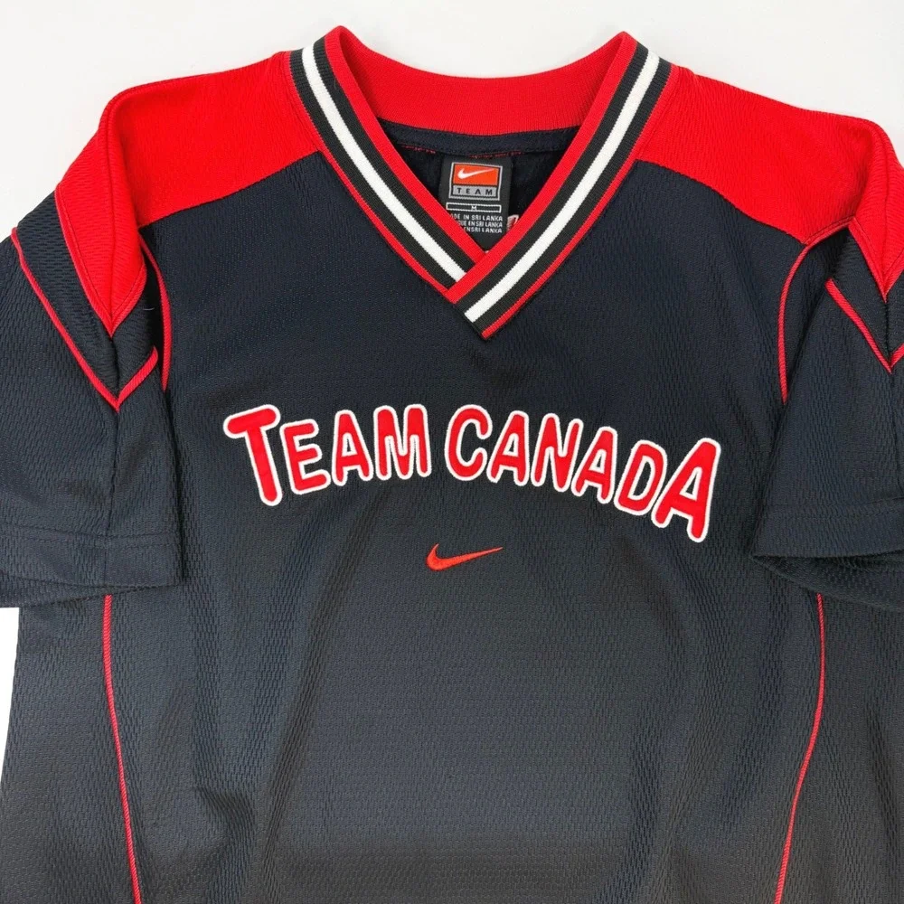 Nike Team Canada Hockey Jersey Youth Medium 12/14 Black Red Short‎ Sleeve Mesh