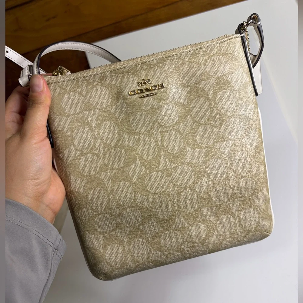 Coach beige tan