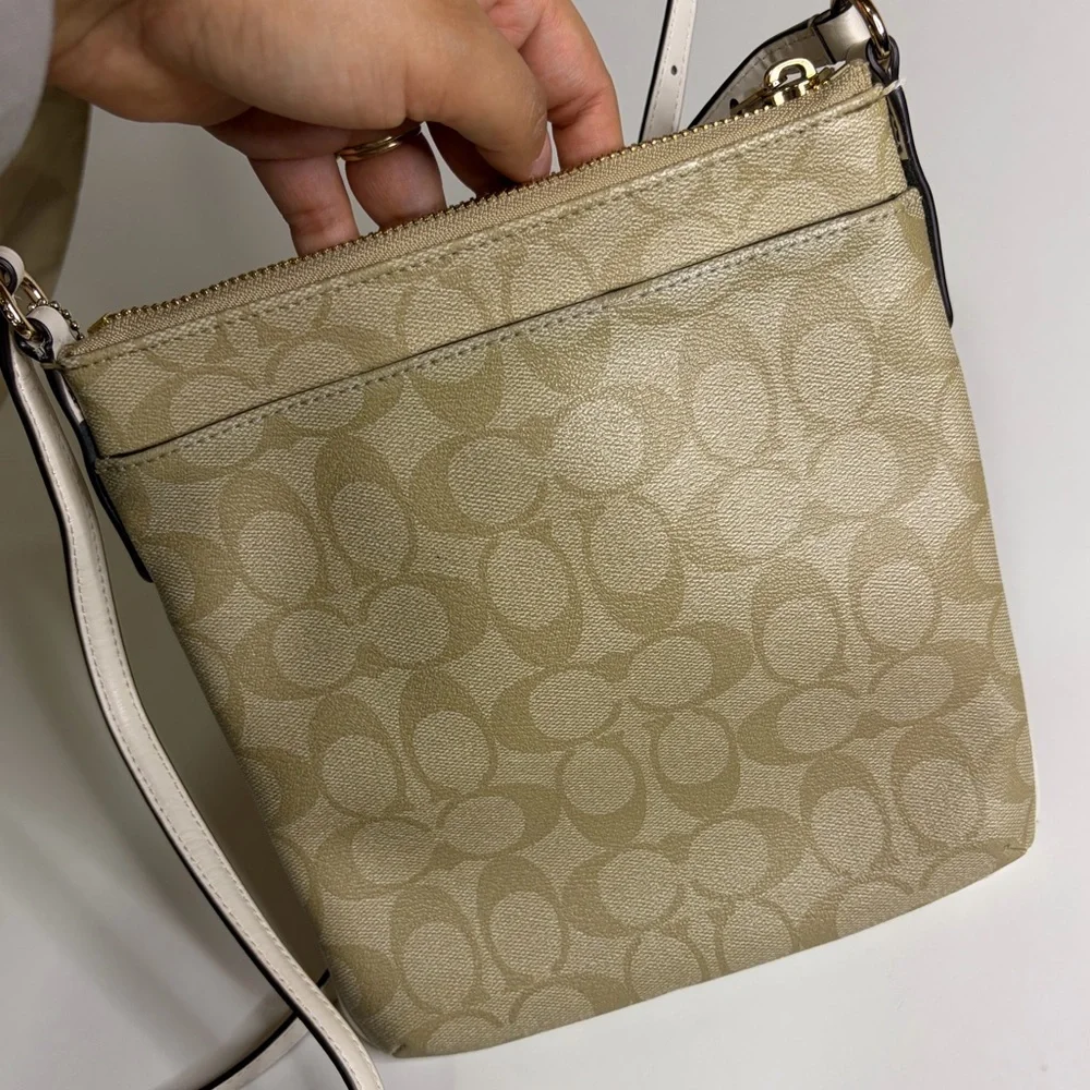 Coach beige tan