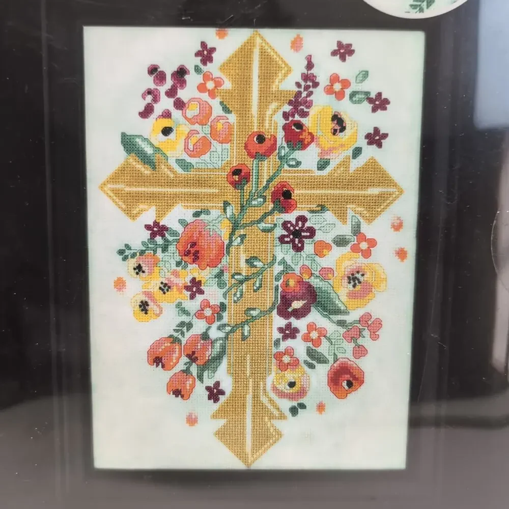 Artiste counted cross