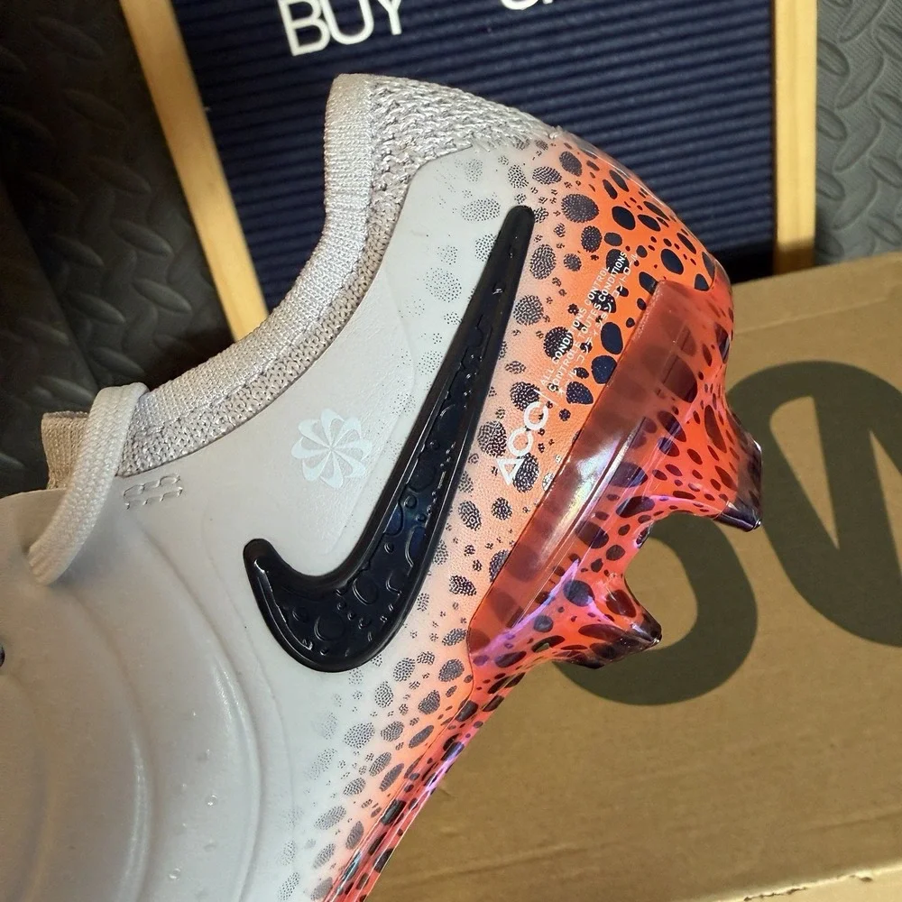 Nike mens size