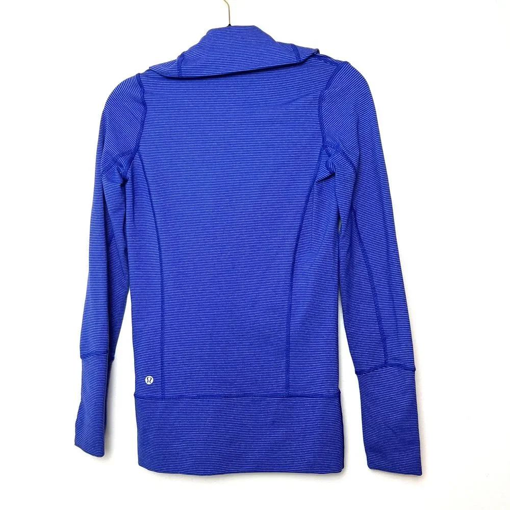 Lululemon Women's Size 2 In Stride Jacket Blue Striped Full Zip Athletic Running