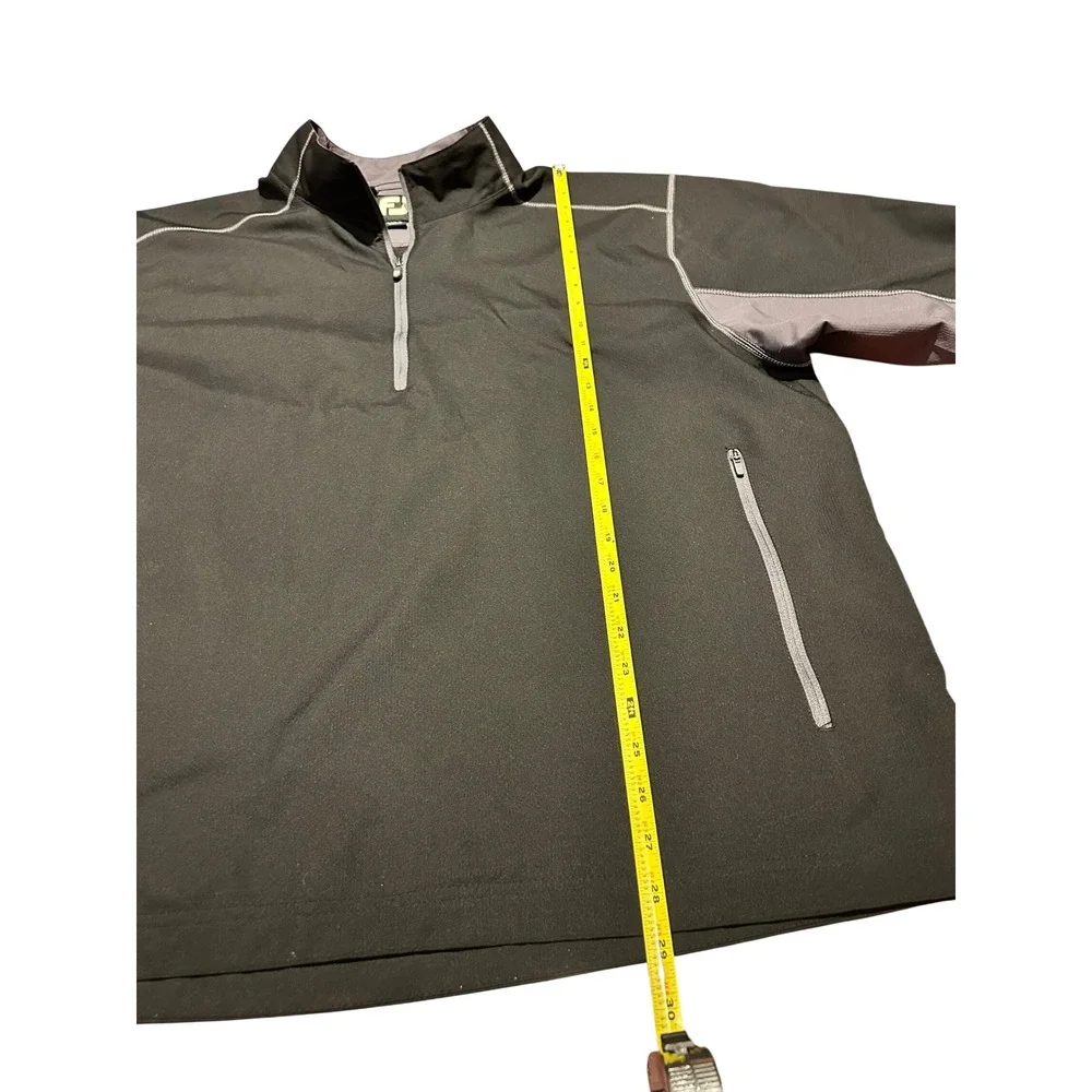 FootJoy snag imperfection