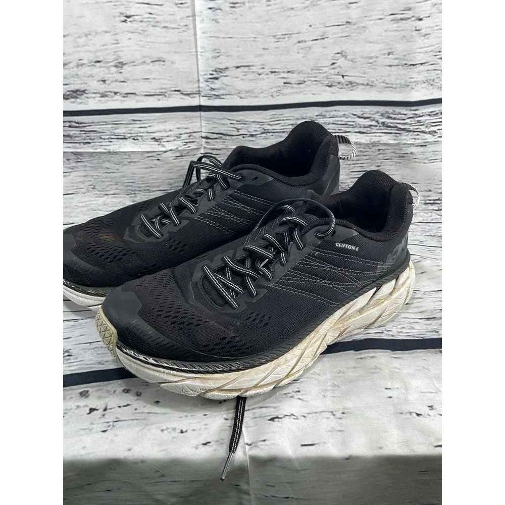 Size 9 - Hoka One One Clifton 6 Black - 1102873-BWHT‎ Used Fair Condition