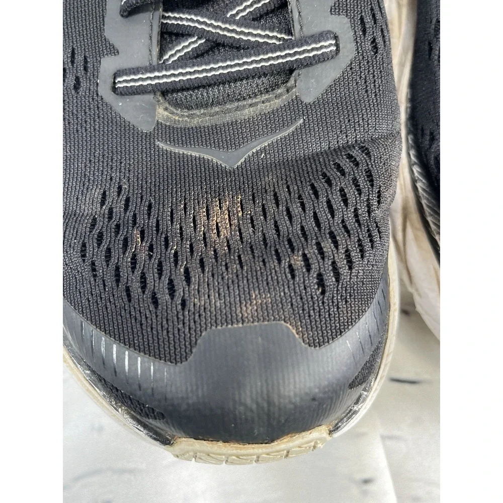 Hoka One One preowned good