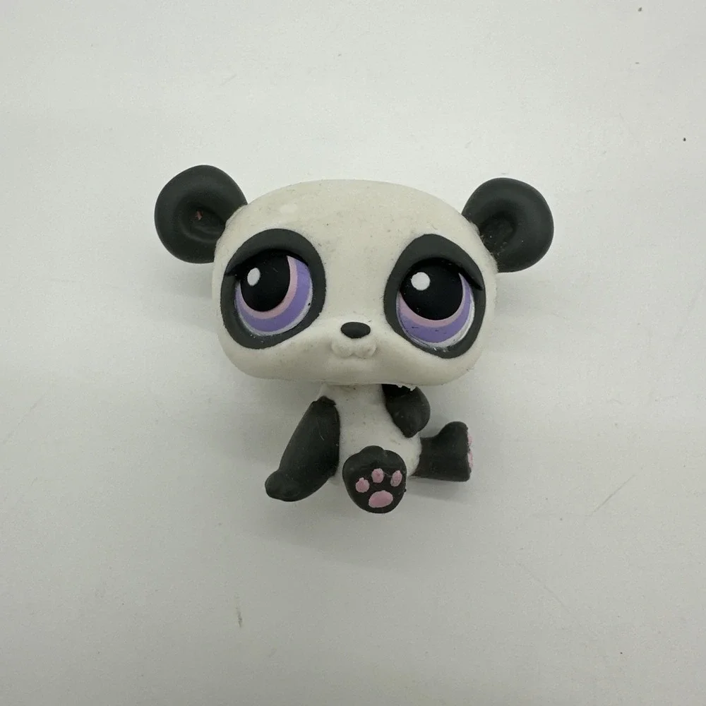 Littlest Pet Shop Panda Bear LPS #89 Gray & White‎ Purple Pink Eyes Red Magnet