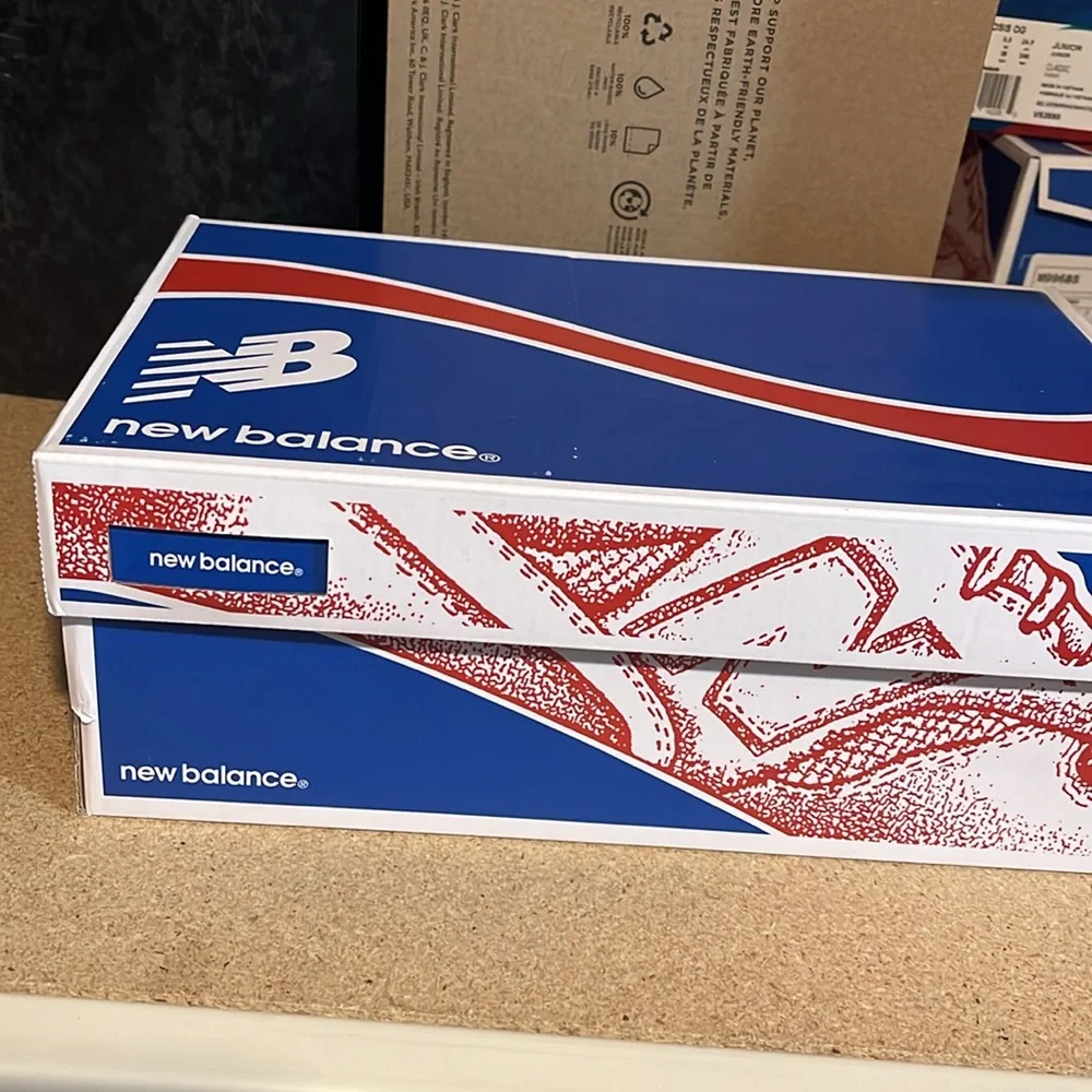 New Balance WL574SPY 574 Shoes Sneakers new Women’s Size 7