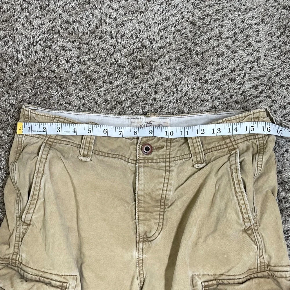 Hollister has some
