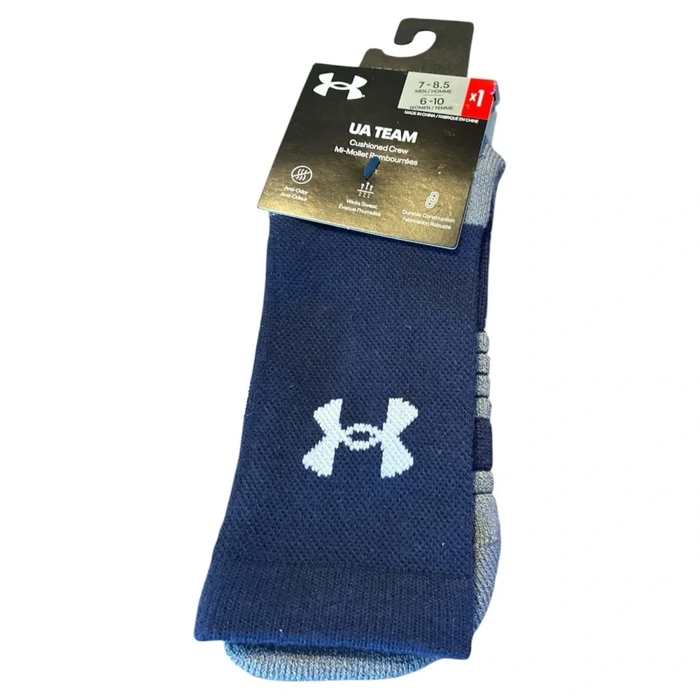 Under Armour Men's Blue Crew cushioned Socks 7-8.5