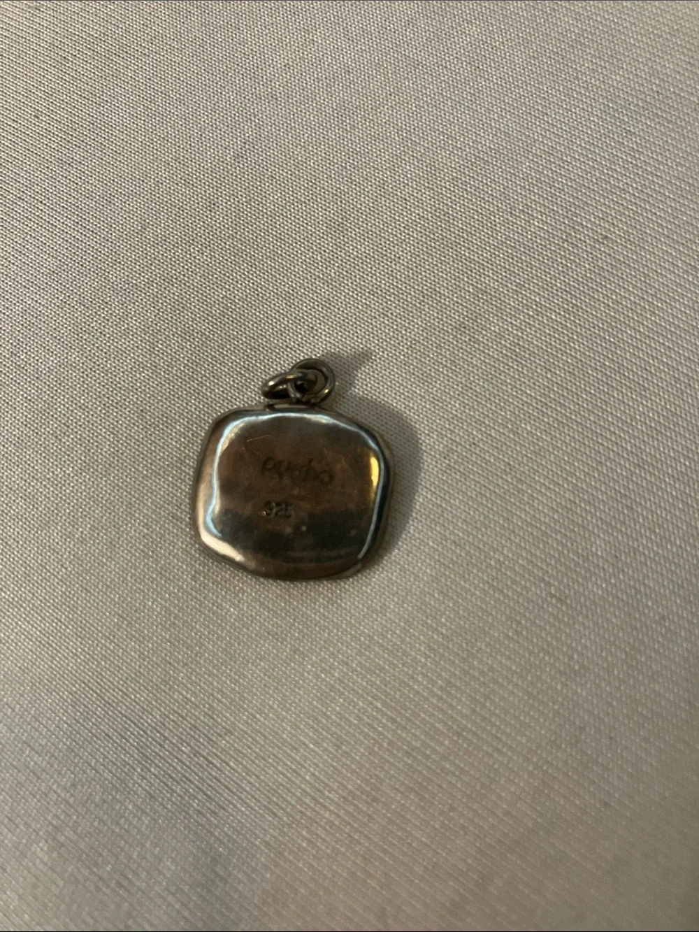 Pyrrha classic silver