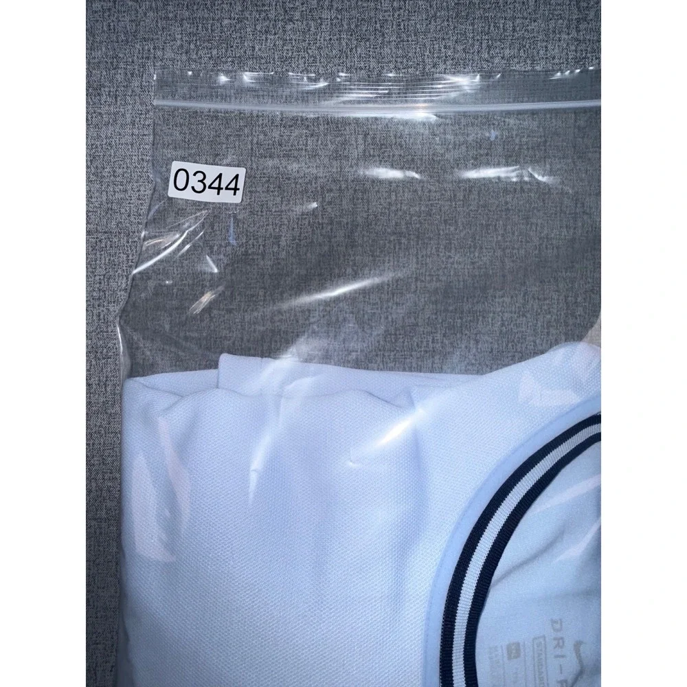 Nike Dri-FIT Mens 2XL Light Blue Long Sleeve Training Shirt Sweatshirt Golf Crew