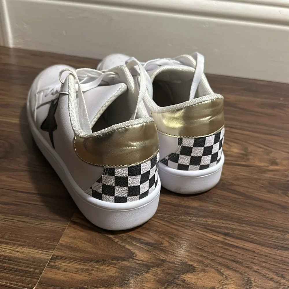 Maker’s MIEL‎ Tennis Shoes
