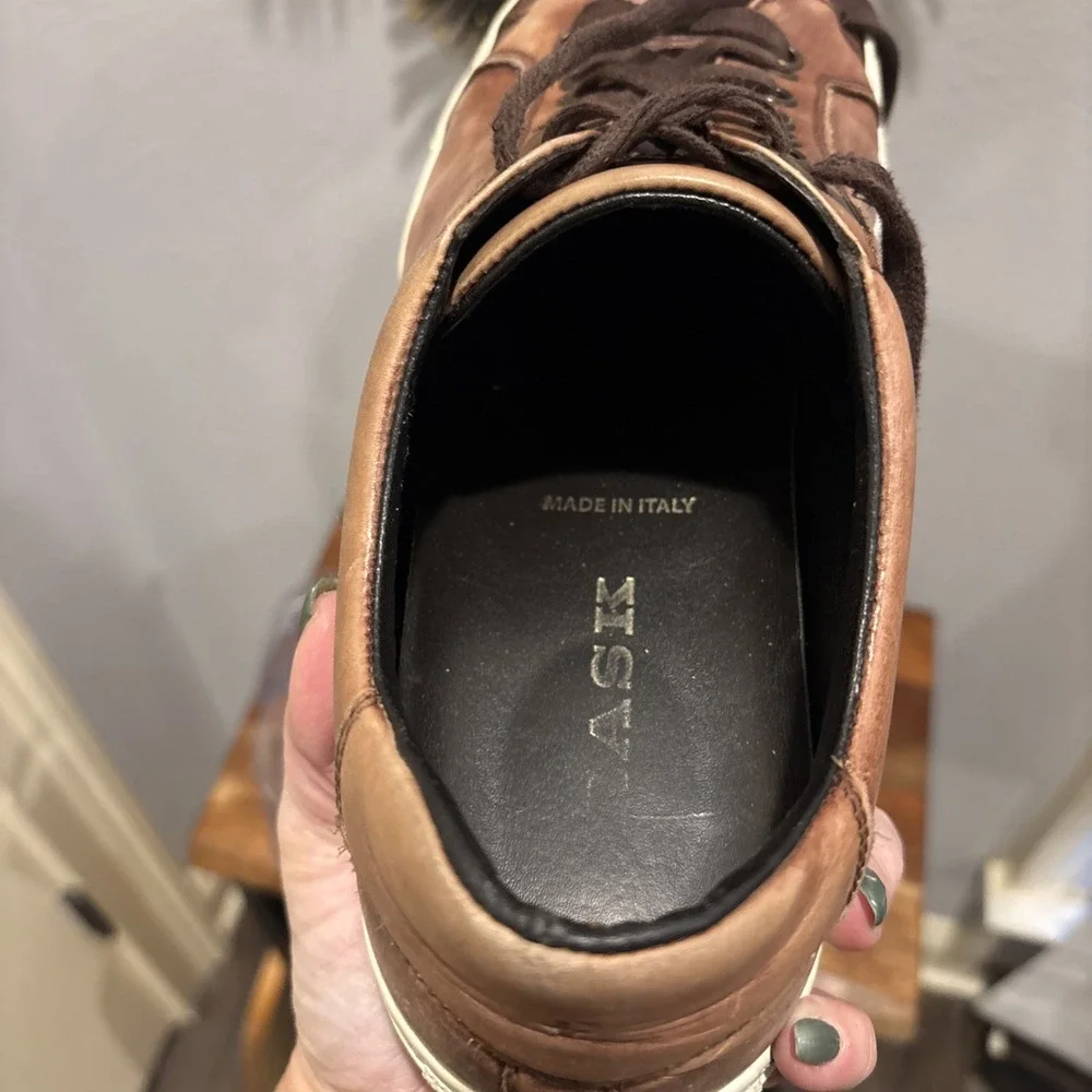 H.S.‎ Trask Brown Lace Up Distressed Leather Shoes Men's Size 10.5 Made in Italy