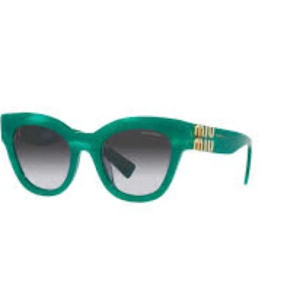 Miu Miu step out