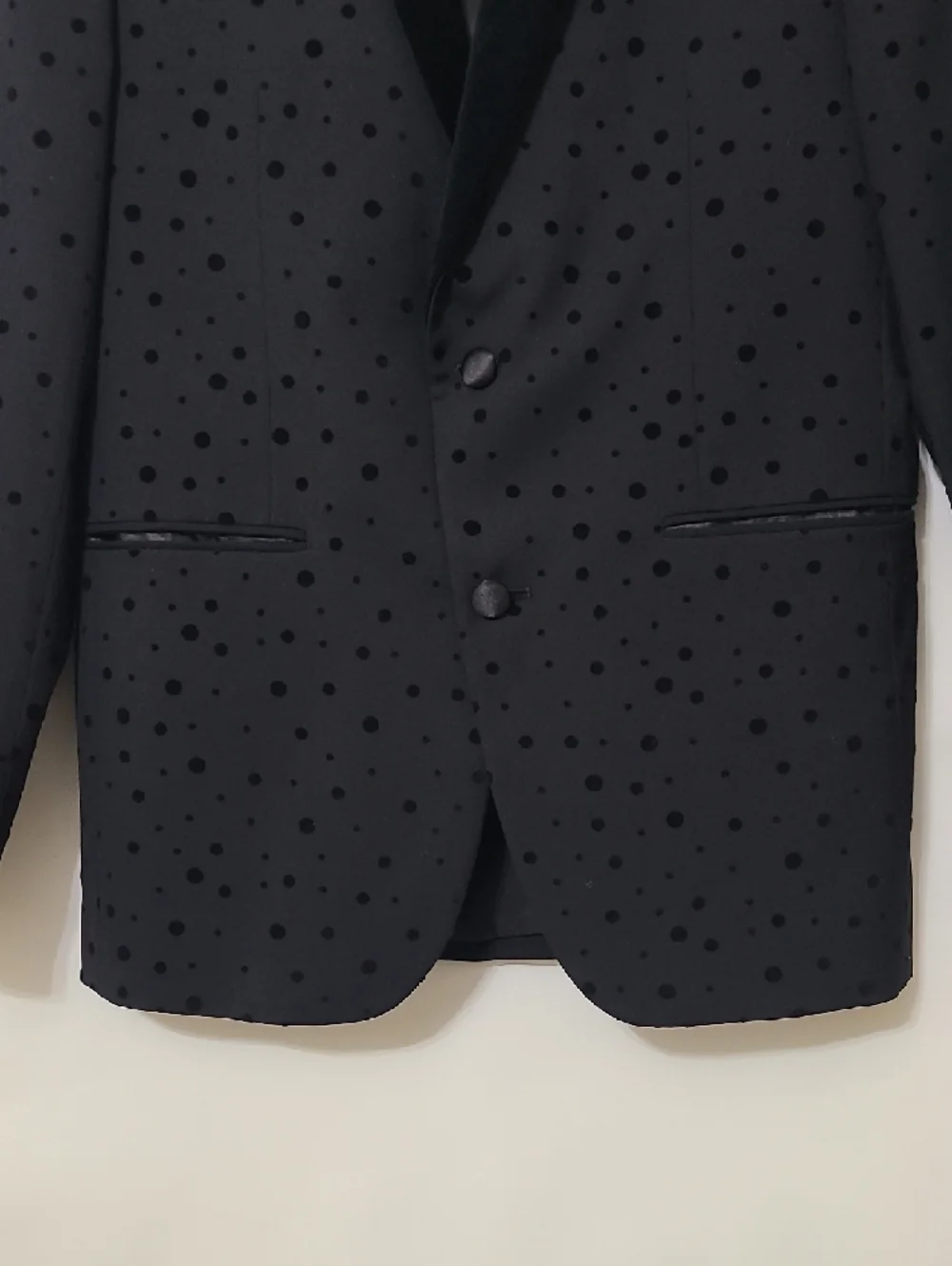 Bar III stylish black