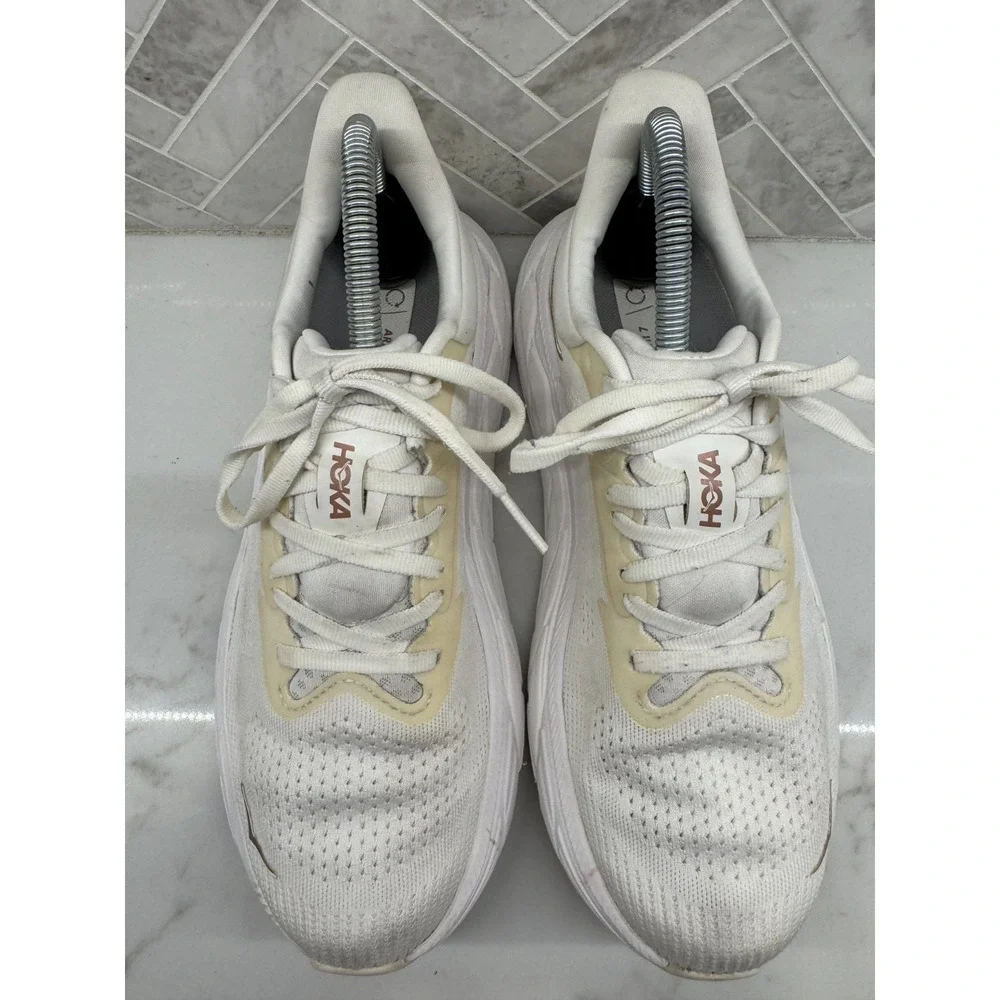 Hoka One One Arahi 7 Running Shoes Women Size 8.5 B 8.5B White Athletic Sneakers