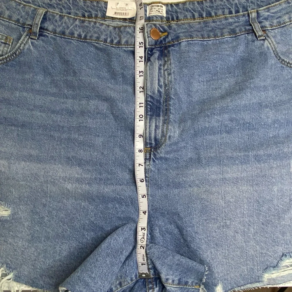 Cotton On silhouette shorts