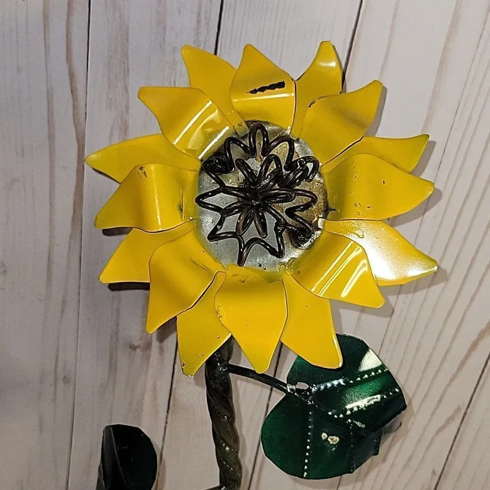 Vintage sunflower tole