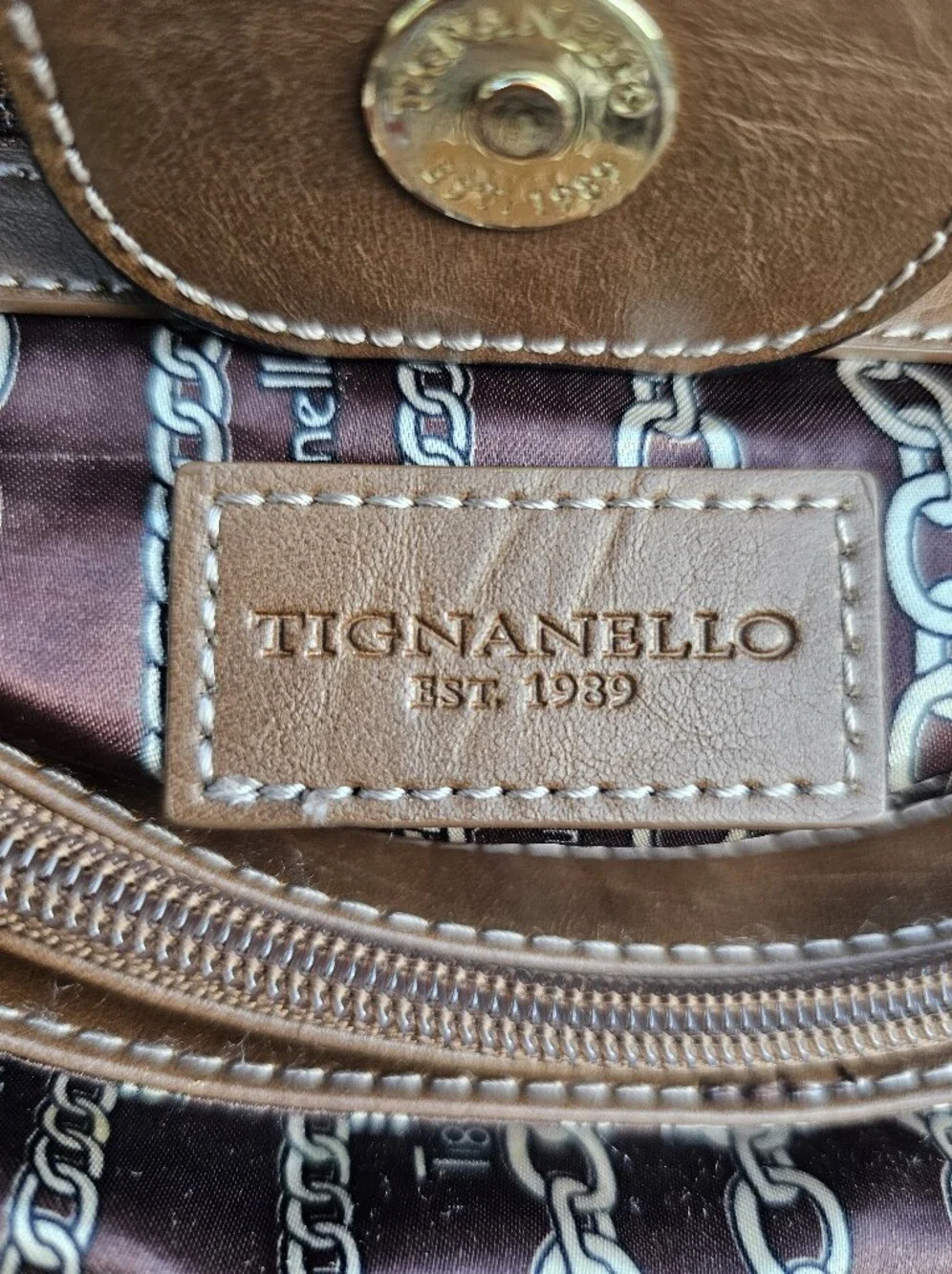 Tignanello classic satchel