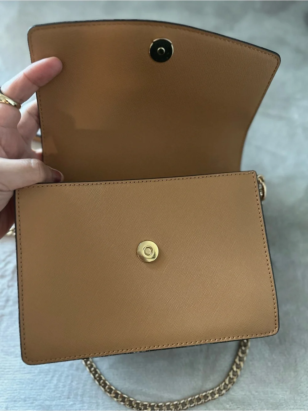 Tory Burch Tan Leather Crossbody with Gold Chain