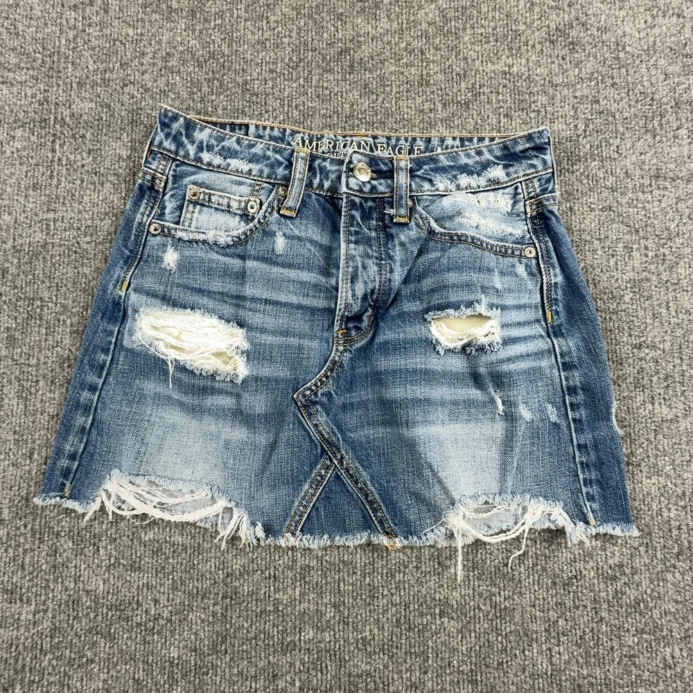 American Eagle Outfitters Skirt Womens 0 Blue Denim Distressed Mini Raw Hem