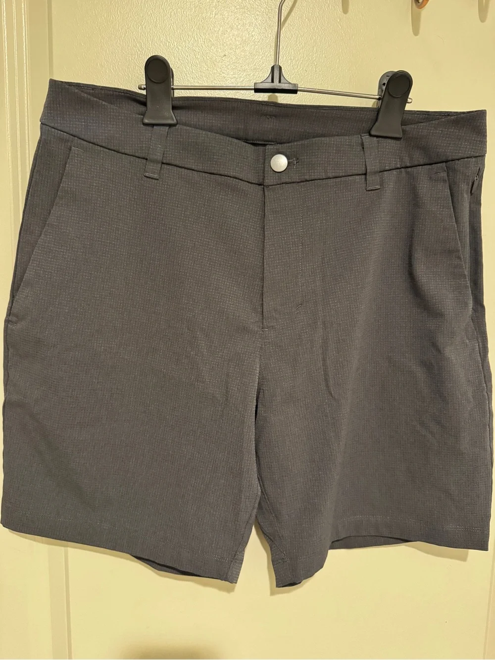 lululemon athletica clean flat
