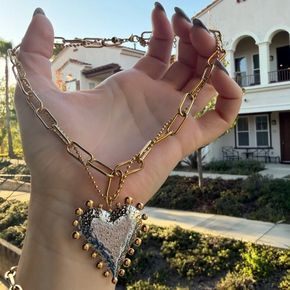 Anthropologie 💛 details