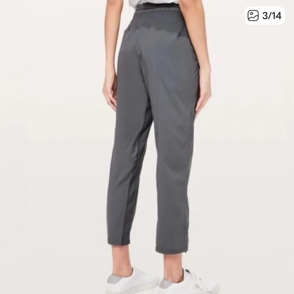 Lululemon Dance Studio Mid Rise Crop Pants Gray Womens 10