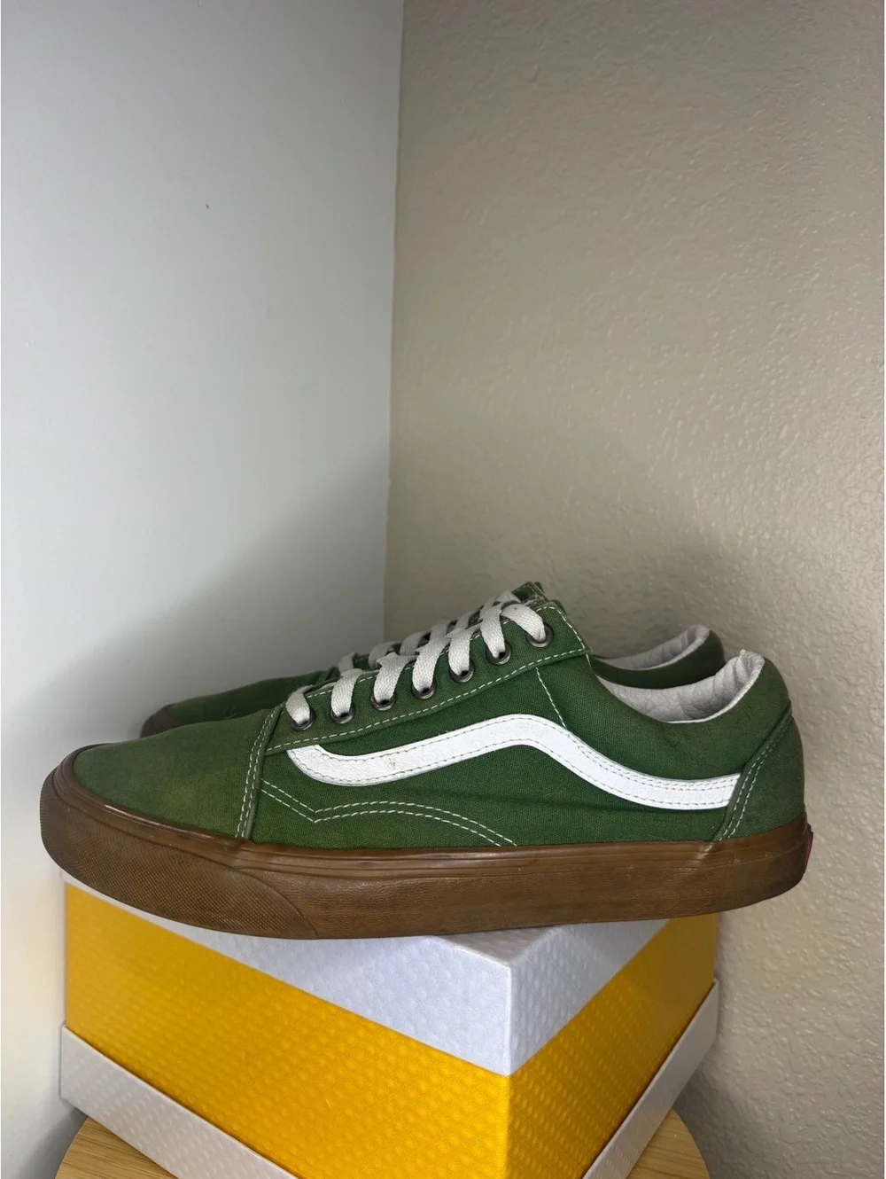 Vans vibe ready authentic