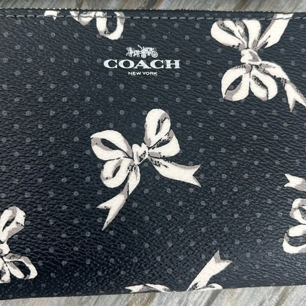 Coach nwot received