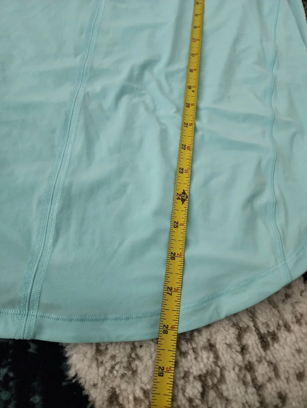 lululemon athletica vent material