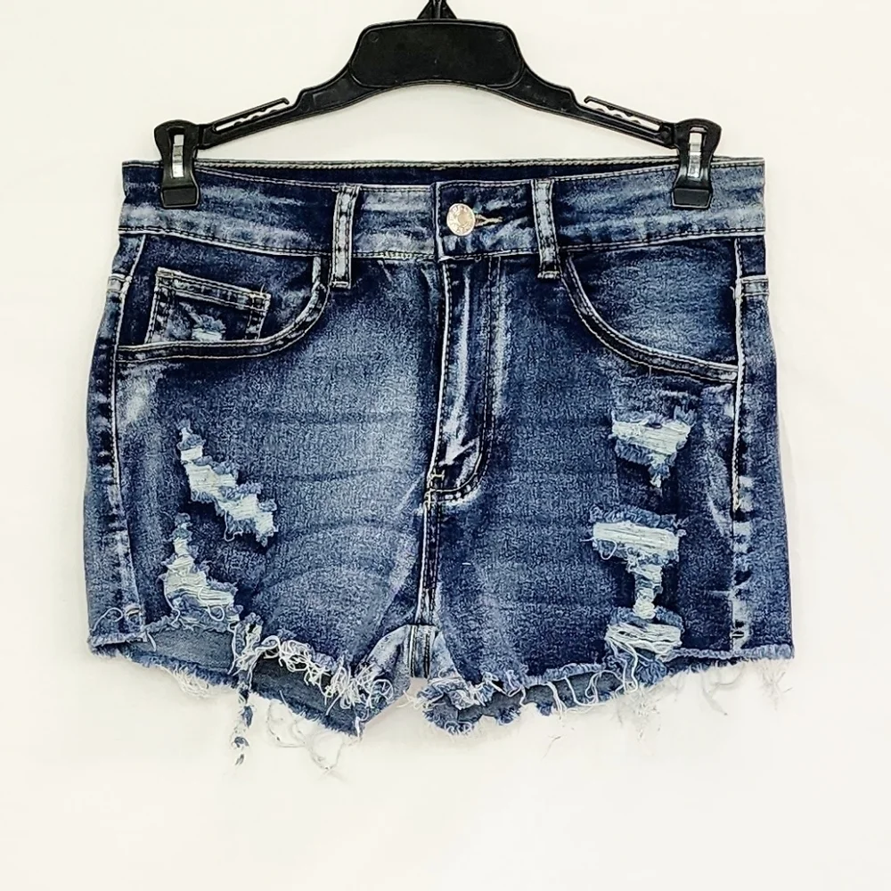 SHEIN Distressed Raw Frayed Hem Stretchy Denim Shorts